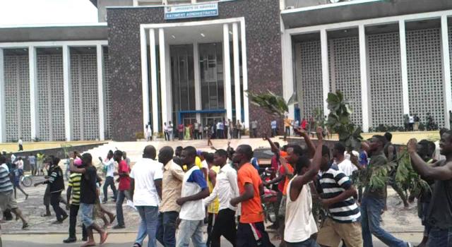 RDC: Forte tension à l’Université de Kinshasa, après la mort de l’étudiant Honoré Shama Kwete