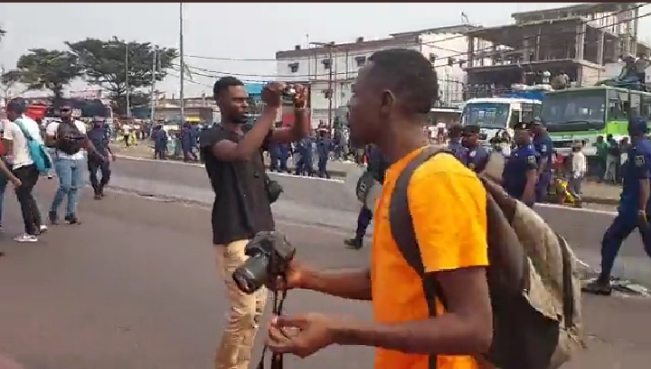 Kinshasa: des arrestations à la marche de lamuka, un journaliste accablé