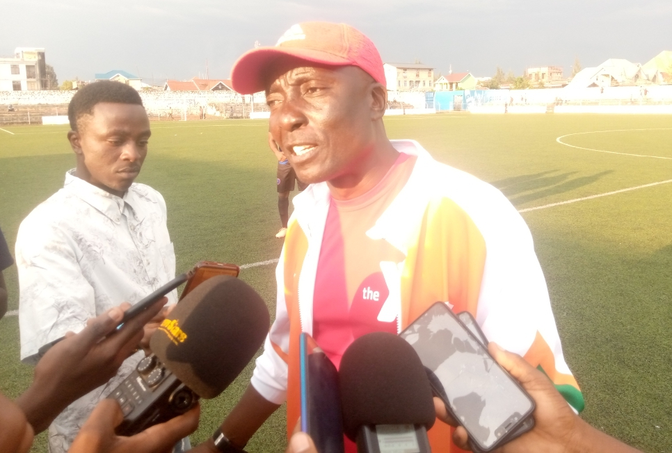 Linafoot : surclassé par Dauphin Noir, voici comment le coach du FC Étoile du Kivu dessine la défaite de son équipe