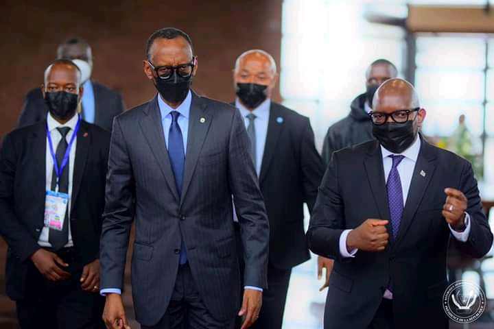 RDC : Un sommet se tient à Kinshasa en présence de Kagame