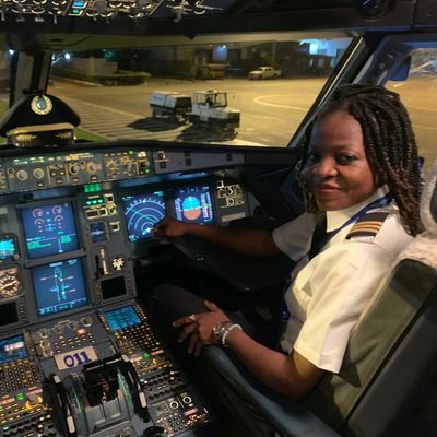 RDC/Aviation: Mamitsho Pontshi, la preuve du soutien aux jeunes et aux femmes pilotes!