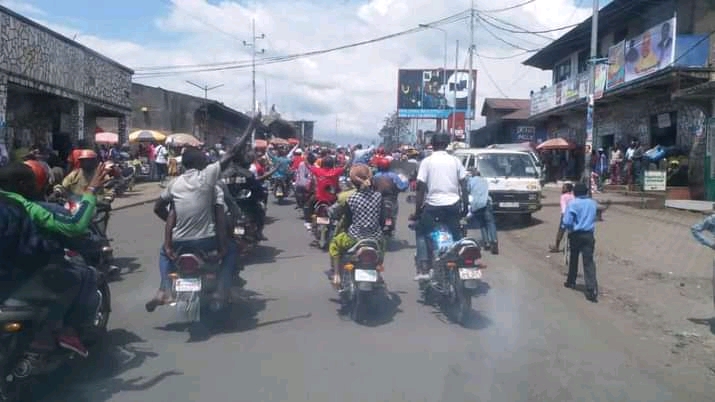 Goma: sans le transport en commun, la population au gré de vent de moto-taxis