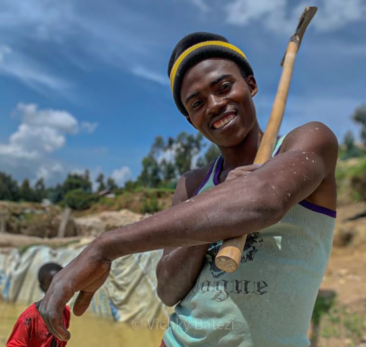 RDC : « Je ne peux plus entrer dans un trou car beaucoup de mes amis y ont laissé la vie », témoignage poignant d’un creuseur artisanal